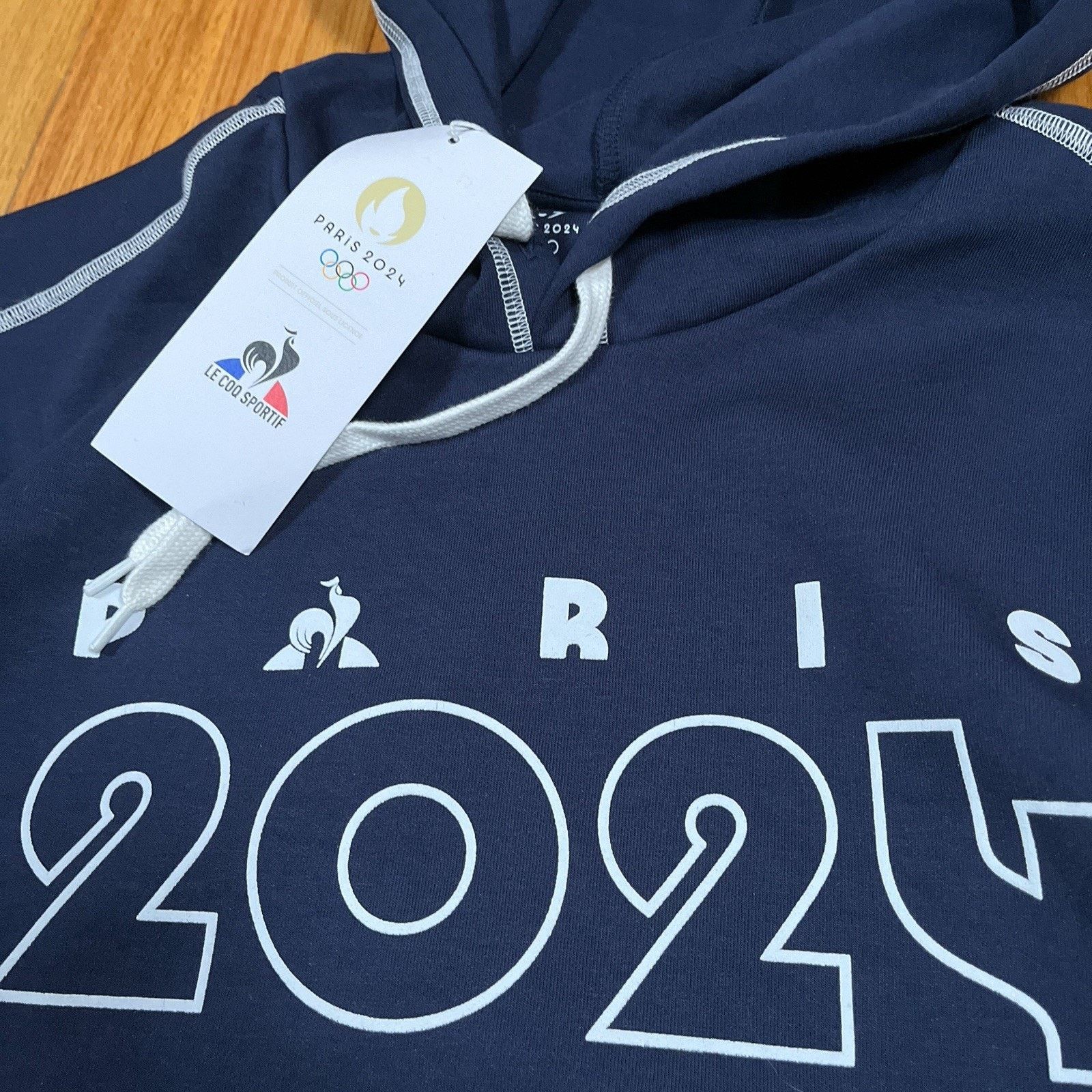 Le Coq Sportif NWT Le Coq Sportif x Paris 2024 Olympics Navy Hoodie Sweater Size US XL / EU 56 / 4 - 2 Thumbnail