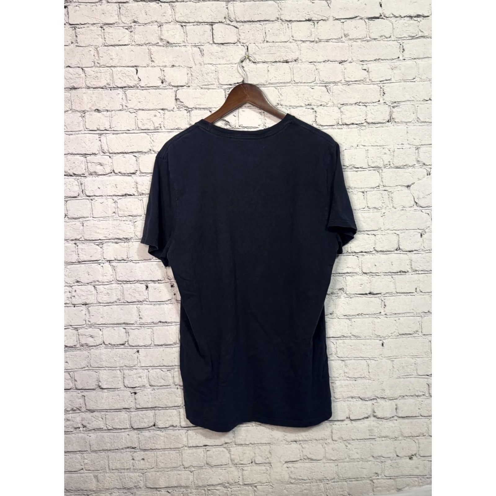 American Eagle Outfitters VINTAGE American Eagle Outfitters T-Shirt Graphic Print Crew Neck XL Black Mens Size US XL / EU 56 / 4 - 4 Thumbnail