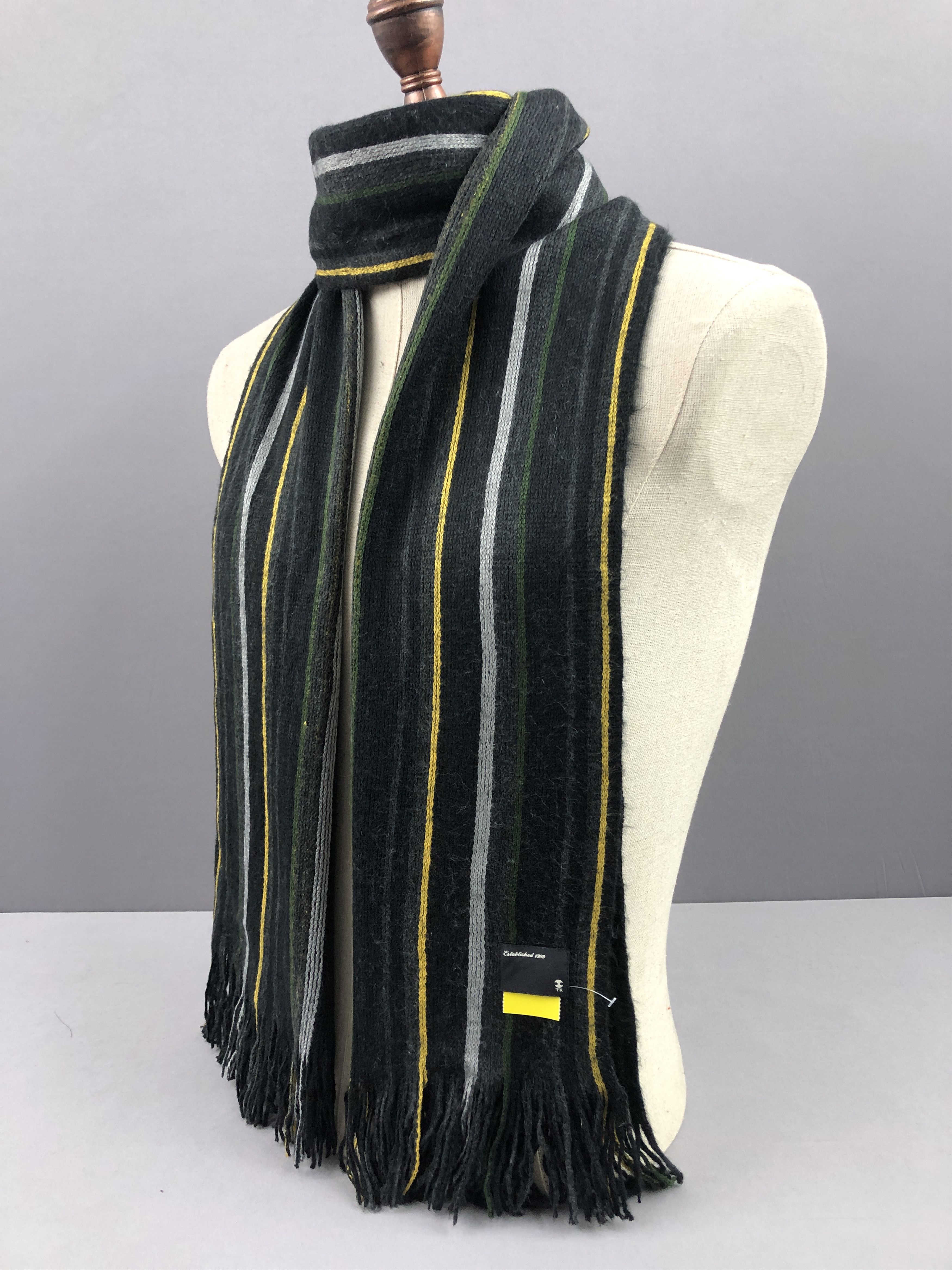 Takeo Kikuchi Scarf / Muffler / Neckwear