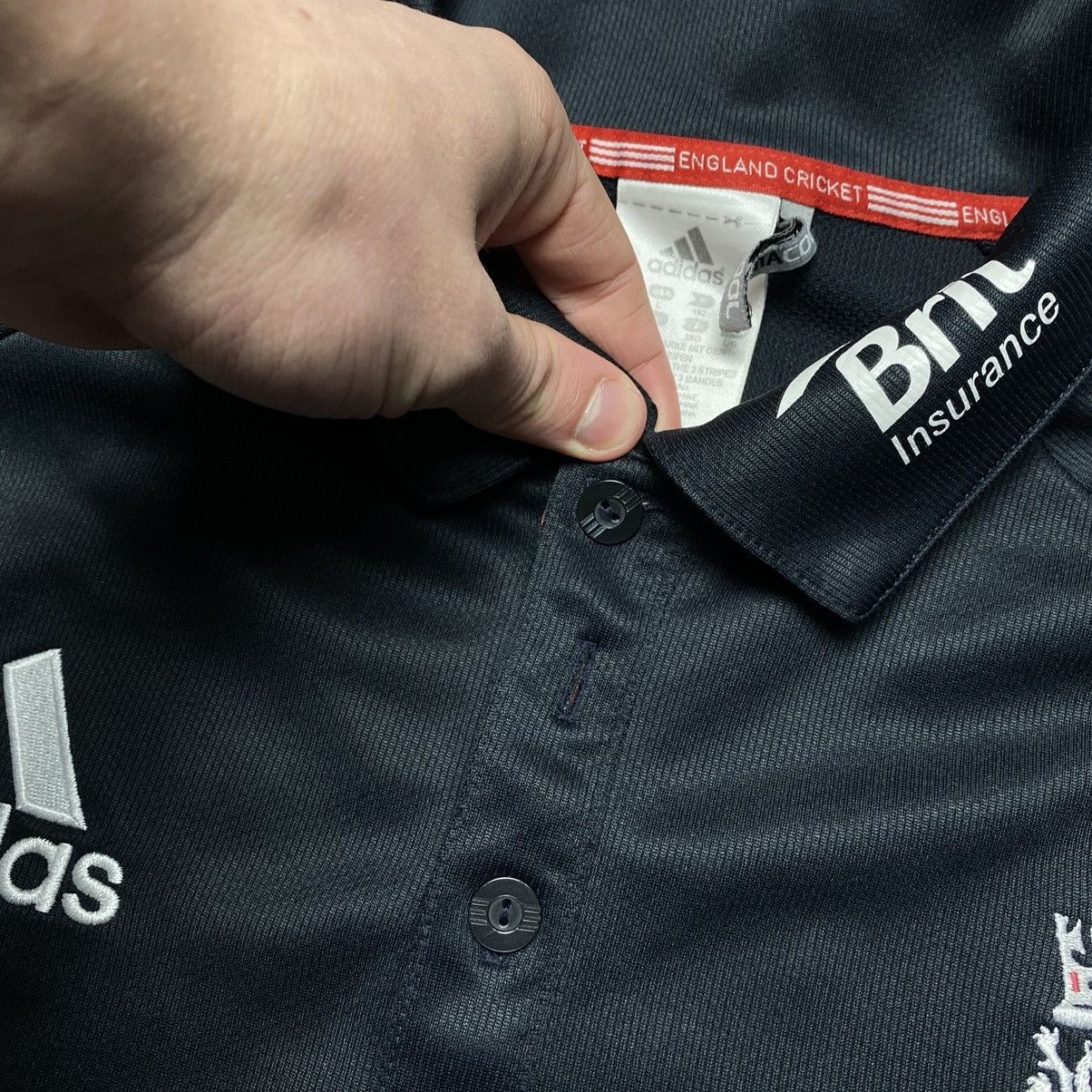 Vintage Vintage Adidas FC England Sportswear 2011 Jersey Size US L / EU 52-54 / 3 - 5 Thumbnail