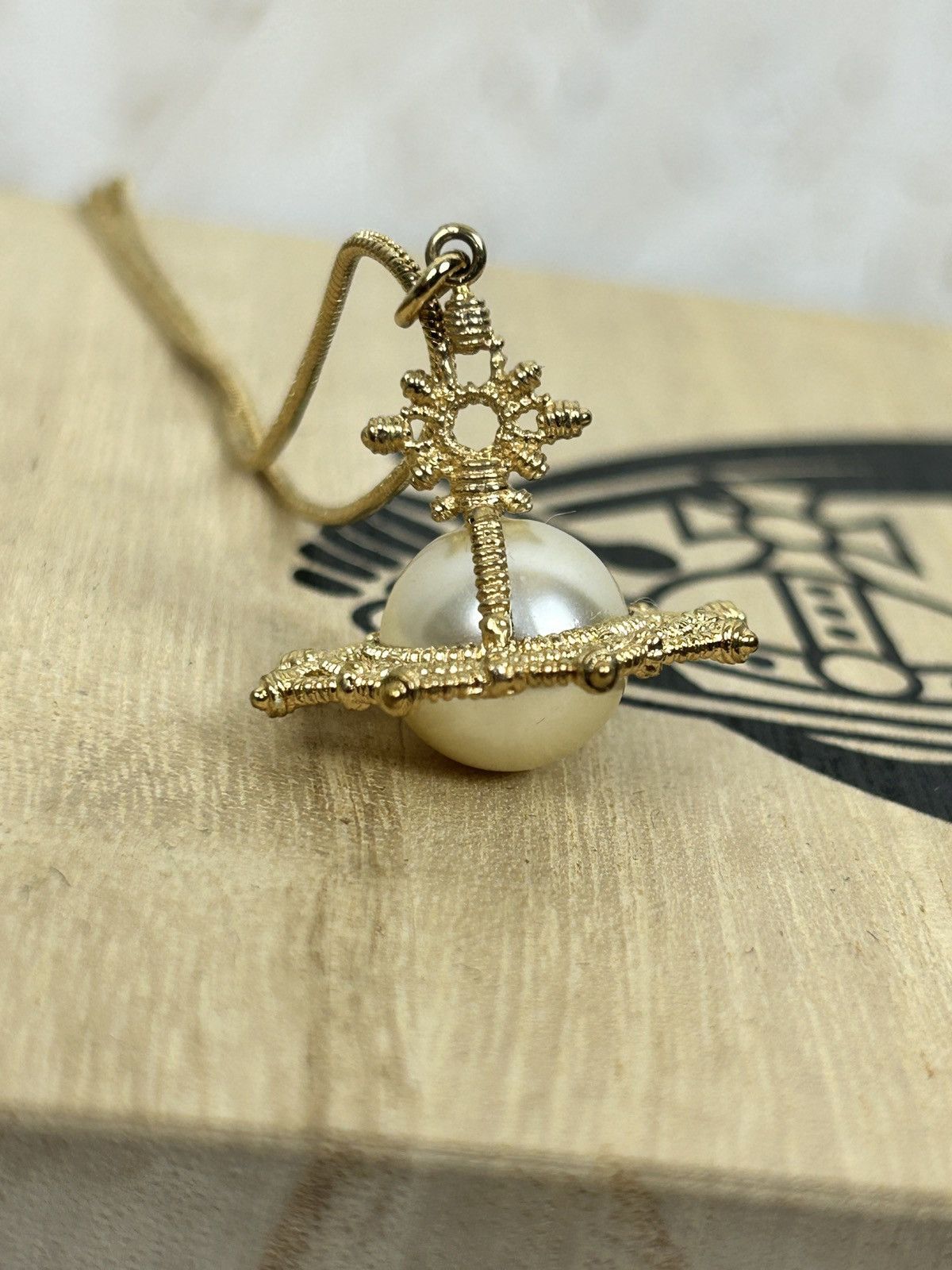 Vintage Vivienne Westwood Pearl Orb Pendant Necklace Gold