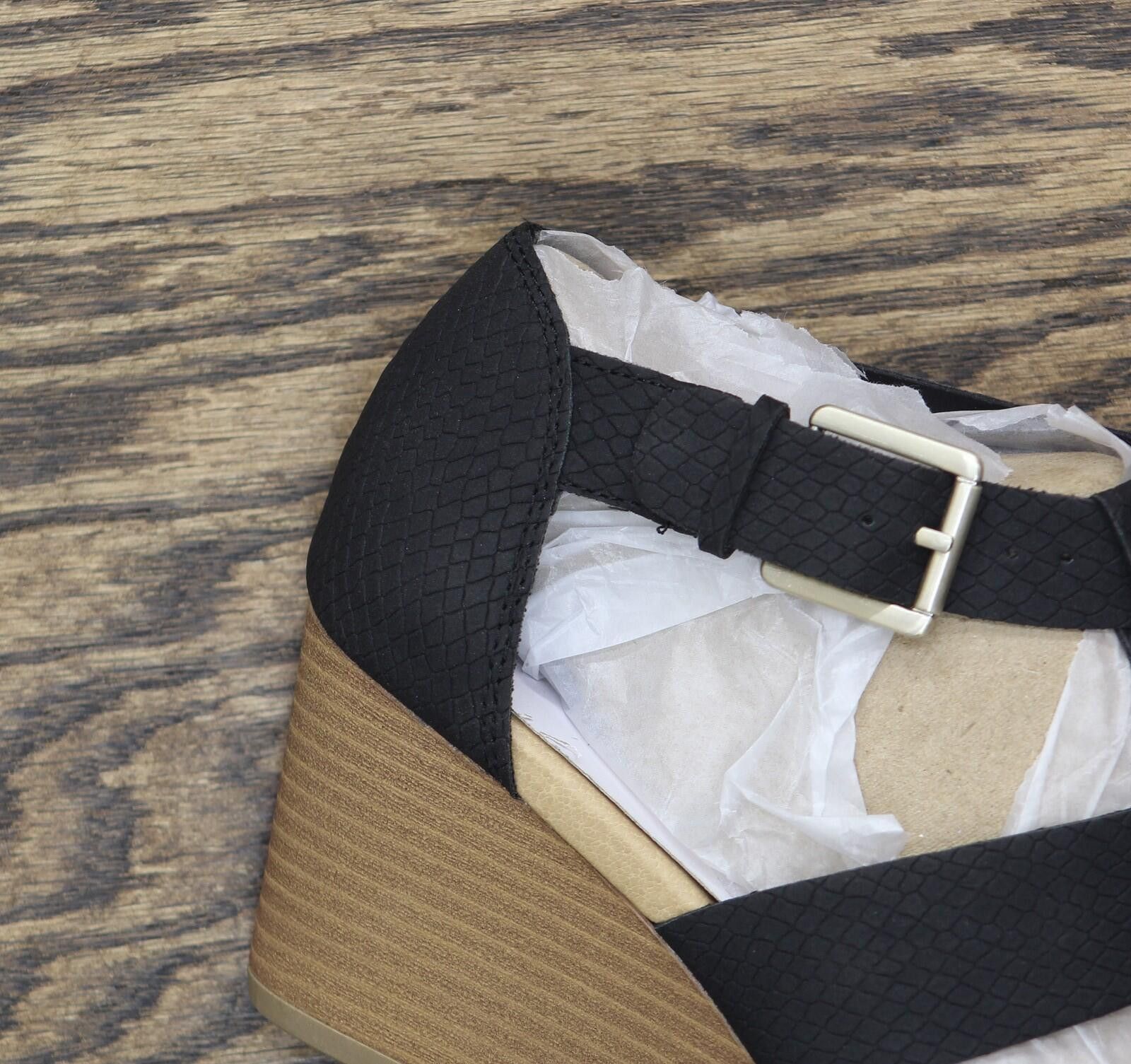 Other Nwt Dr. Scholl's Platform Sandal F6474s1 Black Snake 6m Size US 6 / IT 36 - 7 Thumbnail