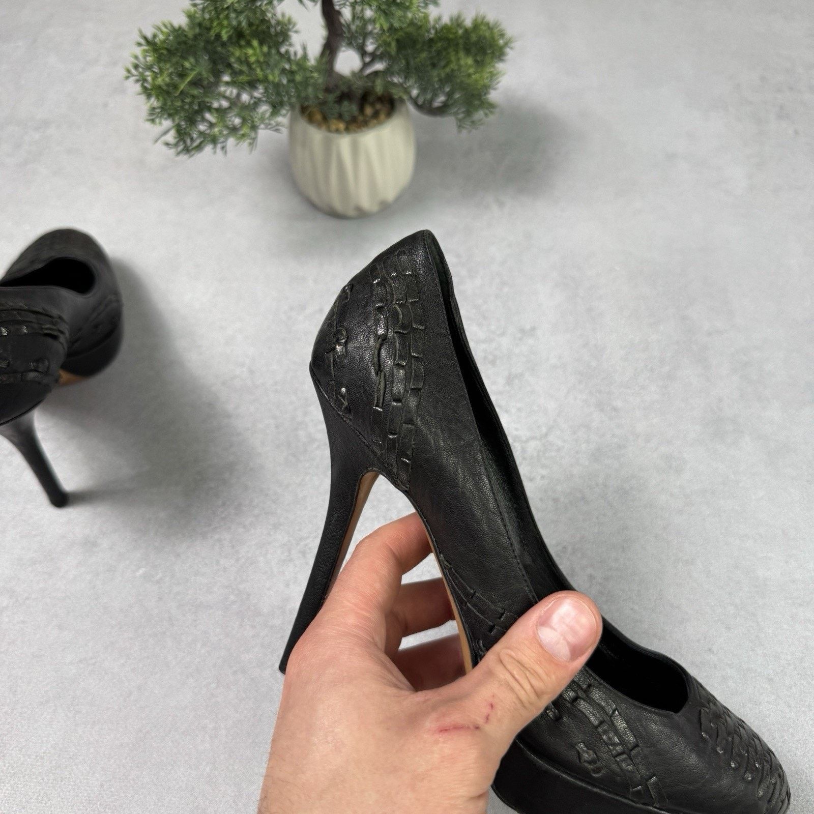 Dior CHRISTIAN DIOR Braided Leather Platform Pumps Black size 39 Size US 9 / IT 39 - 19 Thumbnail
