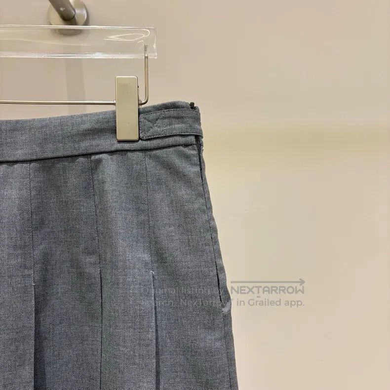 Thom Browne Thom Browne Classic Pleated Skirt - Medium Gray Size 24" / US 00 / IT 34 - 4 Thumbnail