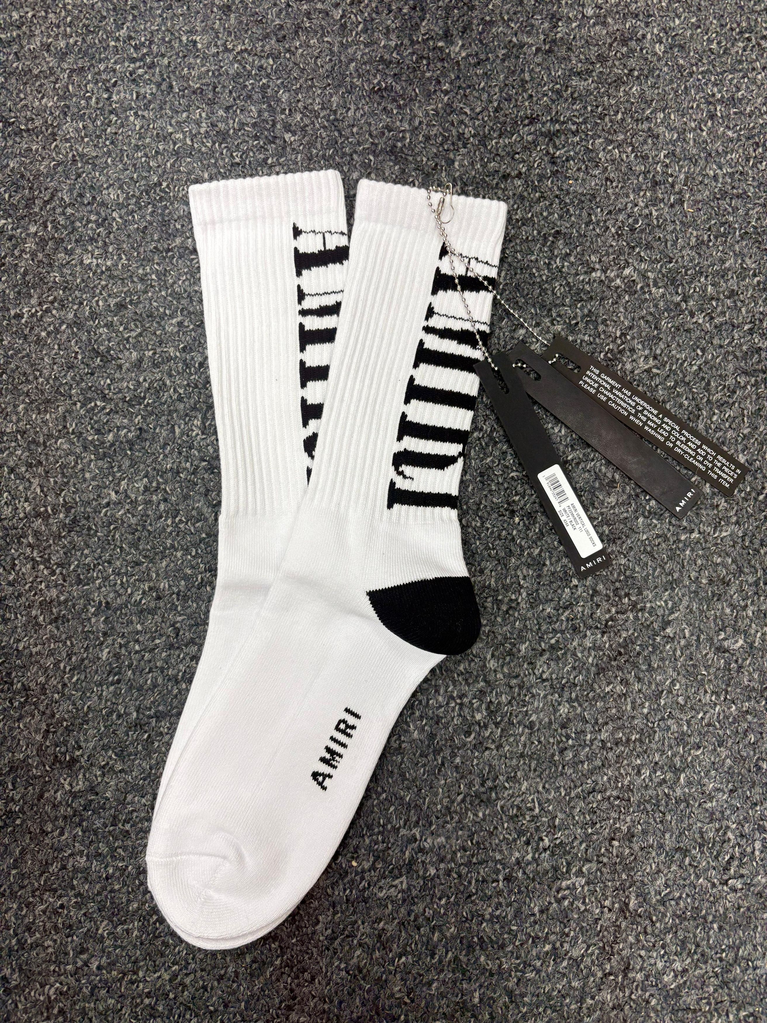 Amiri Amiri Vertical Logo Socks in White/Black Size 44 - 2 Thumbnail