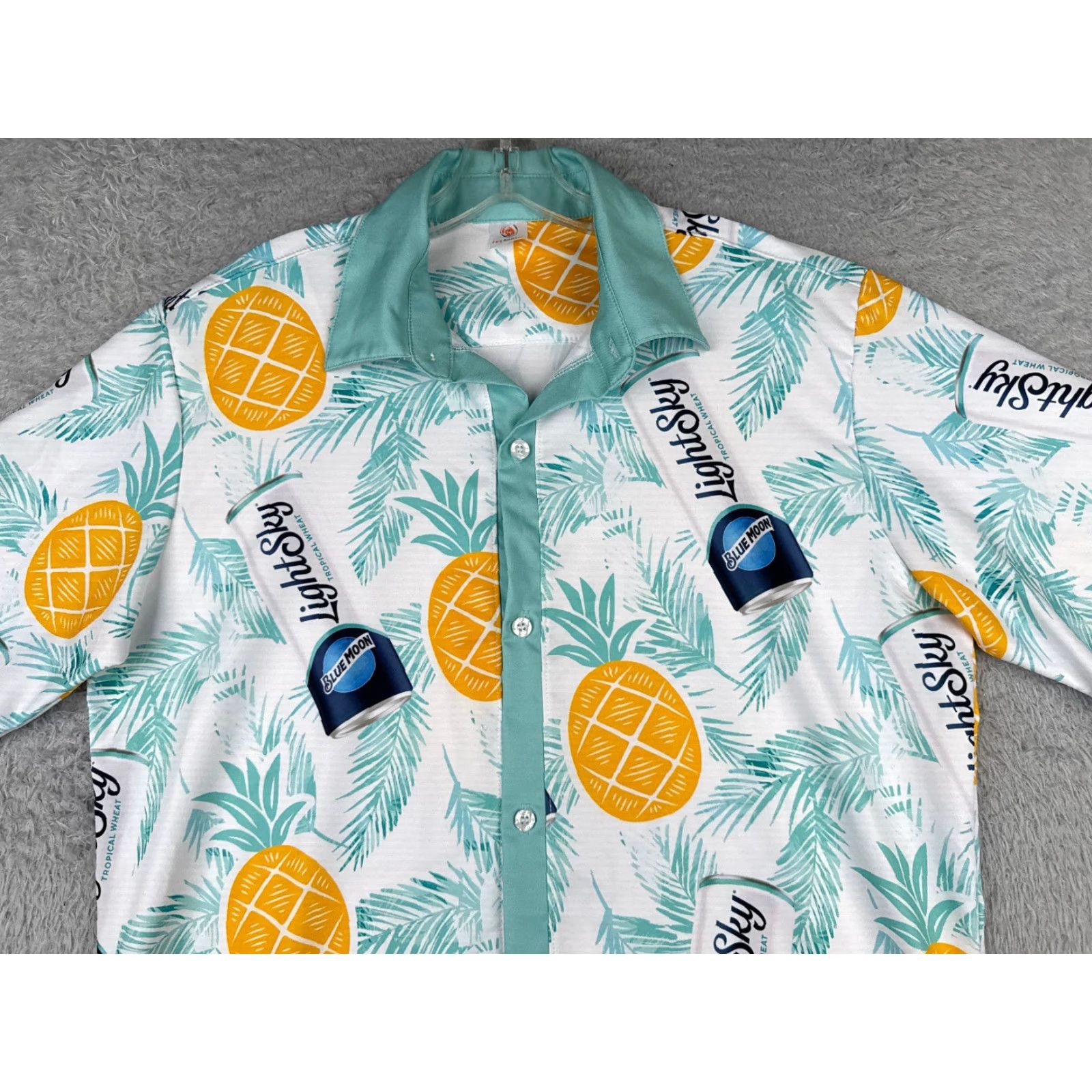 Vintage FPS Apparel Blue Moon LightSky Hawaiian AOP Floral Short Sleeve Button-Up Shirt Men L Blue Pineapple Summer Vacation Beach 40 in Chest Womens? Mens Size US L / EU 52-54 / 3 - 4 Thumbnail