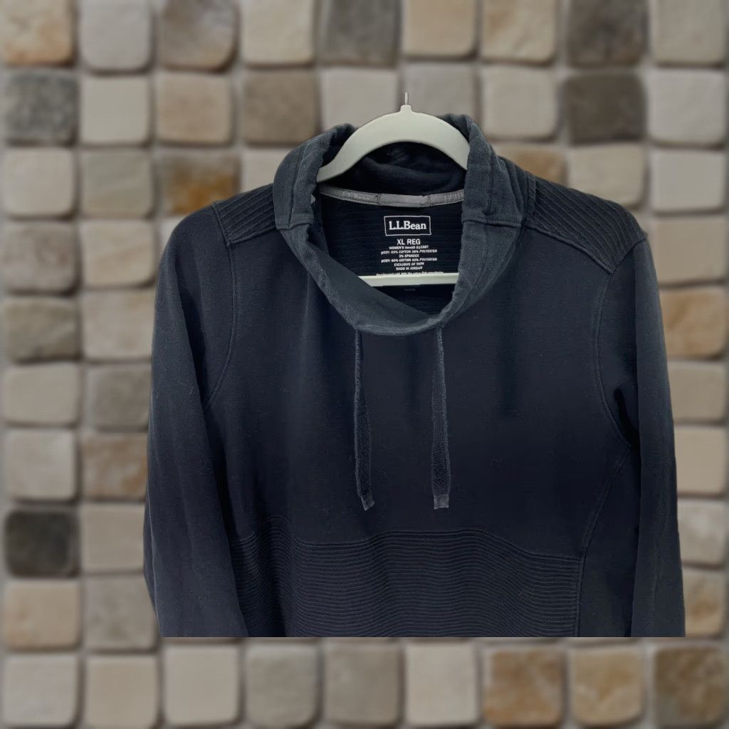 Vintage VINTAGE LL Bean Sweatshirt Men XL Solid Black Pullover Collared Cowl Collar Cotton Blend Casual Mens XL Black Sweatshirt Size US XL / EU 56 / 4 - 1 Thumbnail