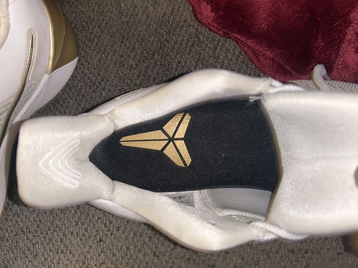 Nike Ds Size 9 KOBE BIG STAGE AD (replacement Kobe box) Size US 9 / EU 42 - 1 Thumbnail