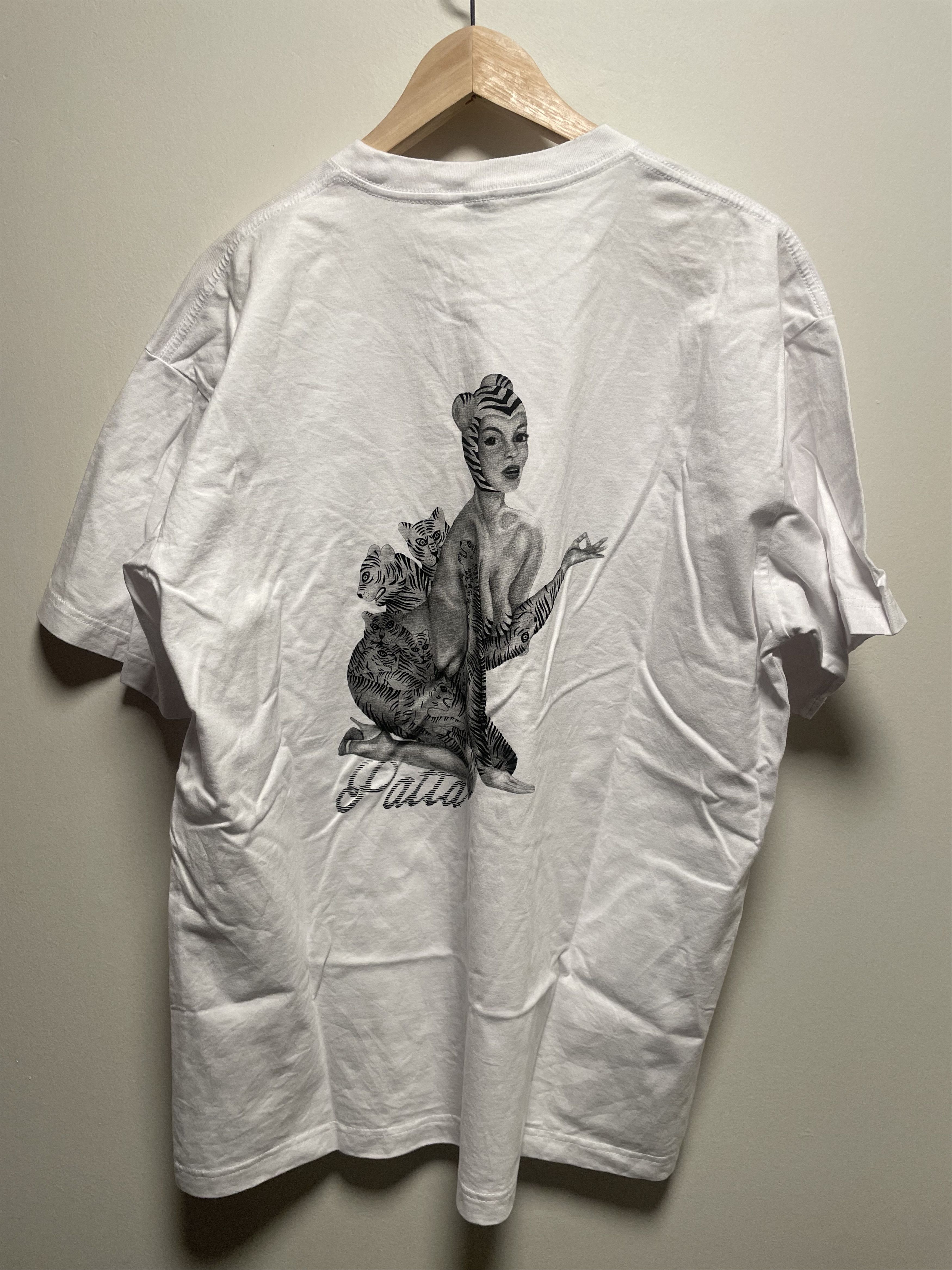 Patta Patta Tiger Lady Tee Size US XL / EU 56 / 4 - 6 Thumbnail
