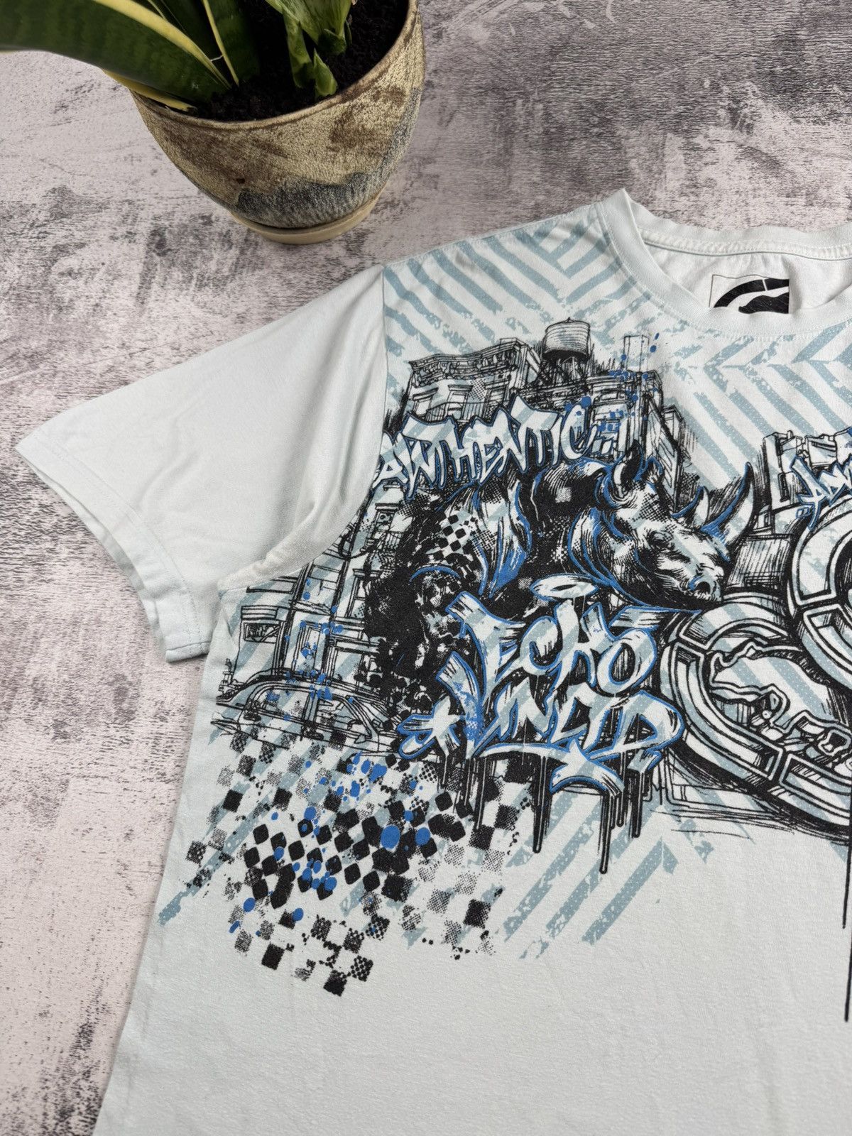 Ecko Unltd. Vintage Ecko Unltd Skate Rap USA Flag Hip Hop Rap Blue Skull Y2K T Shirt Tee Size US XL / EU 56 / 4 - 6 Thumbnail