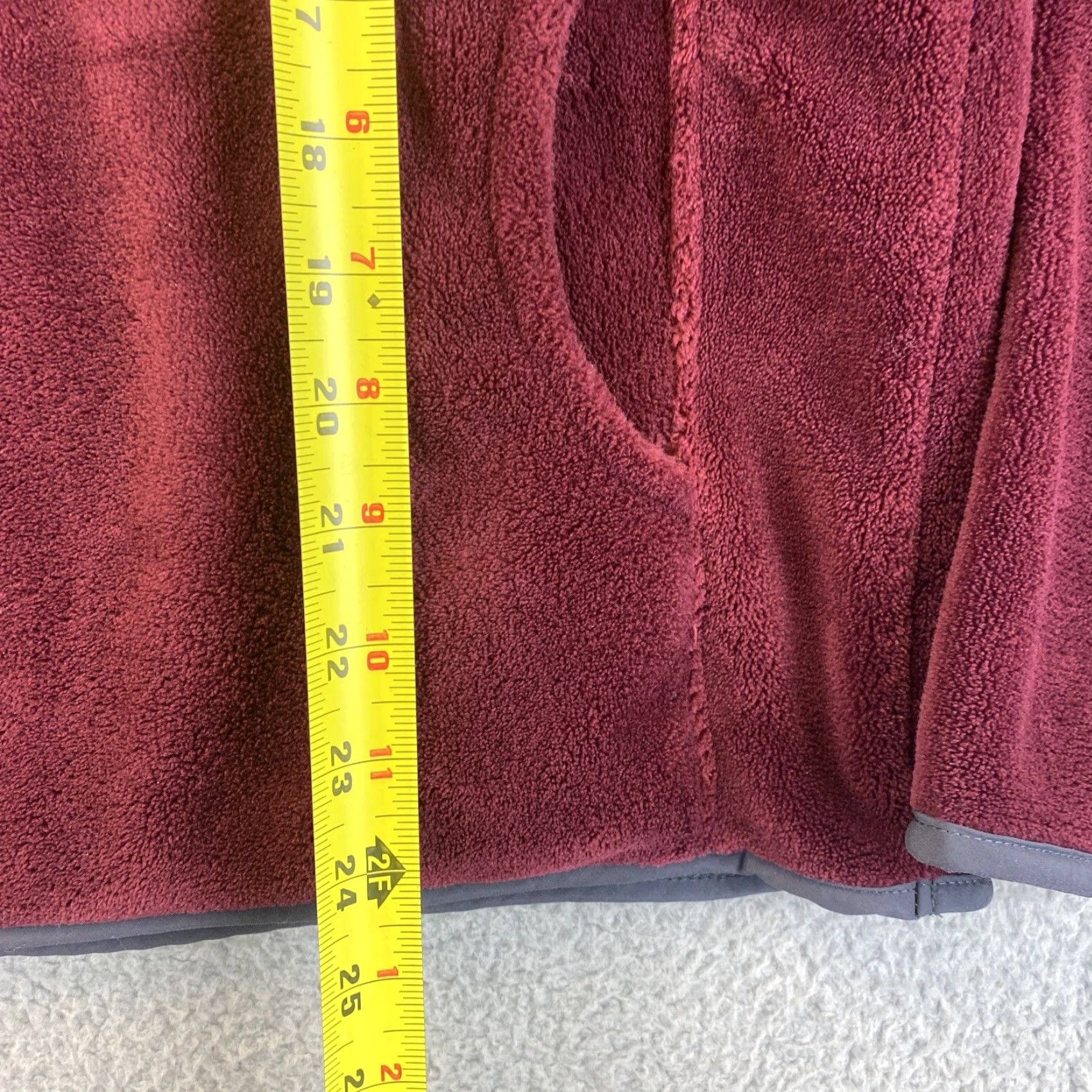 NHL Avalanche NHL Women’s 1/4 Zip Fleece Sweater size XL Jacket Burgundy /66-6 Size XL / US 12-14 / IT 48-50 - 6 Thumbnail