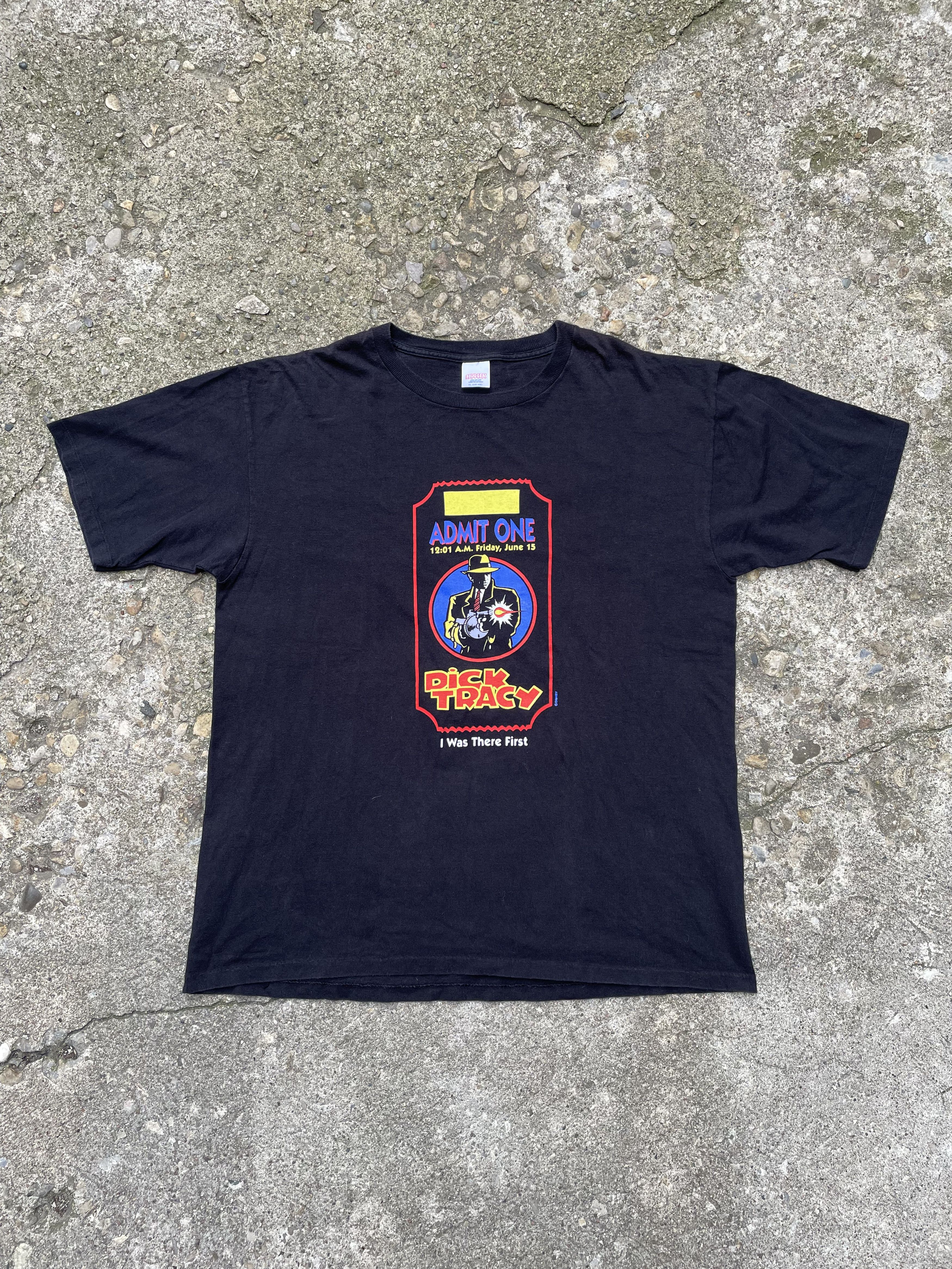 1990 Dick good Tracy T-shirt.