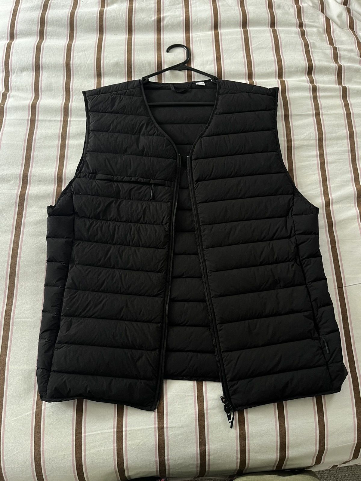 Y-3 Y-3 Sleeveless Puffer Size US L / EU 52-54 / 3 - 1 Thumbnail