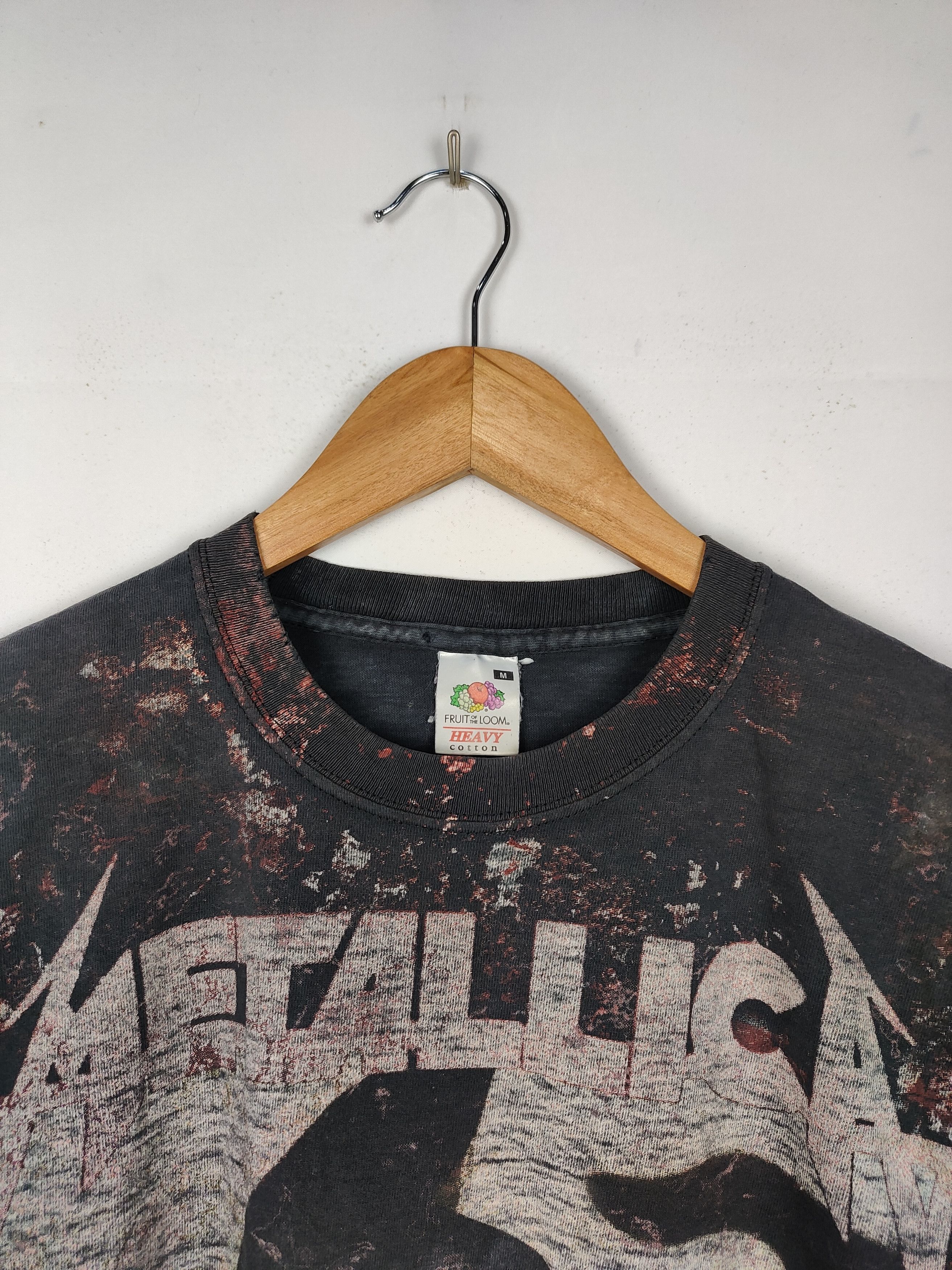 Band Tees × Metallica × Vintage Vintage Distressed 00s Metallica AOP Shirt Size US M / EU 48-50 / 2 - 2 Thumbnail