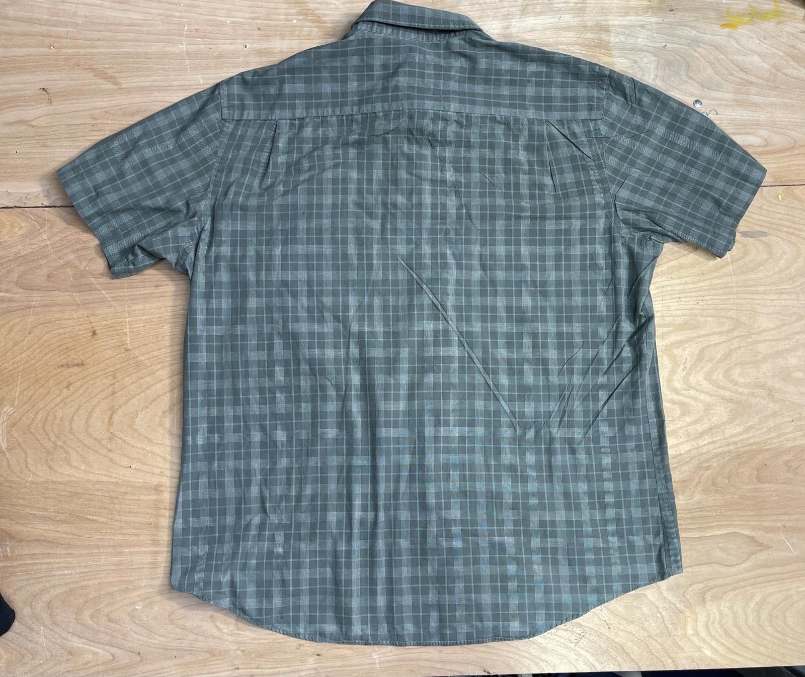Affliction VAN HUESEN VIRGIN MARRY STYLE FLANNEL Size 44R - 4 Thumbnail