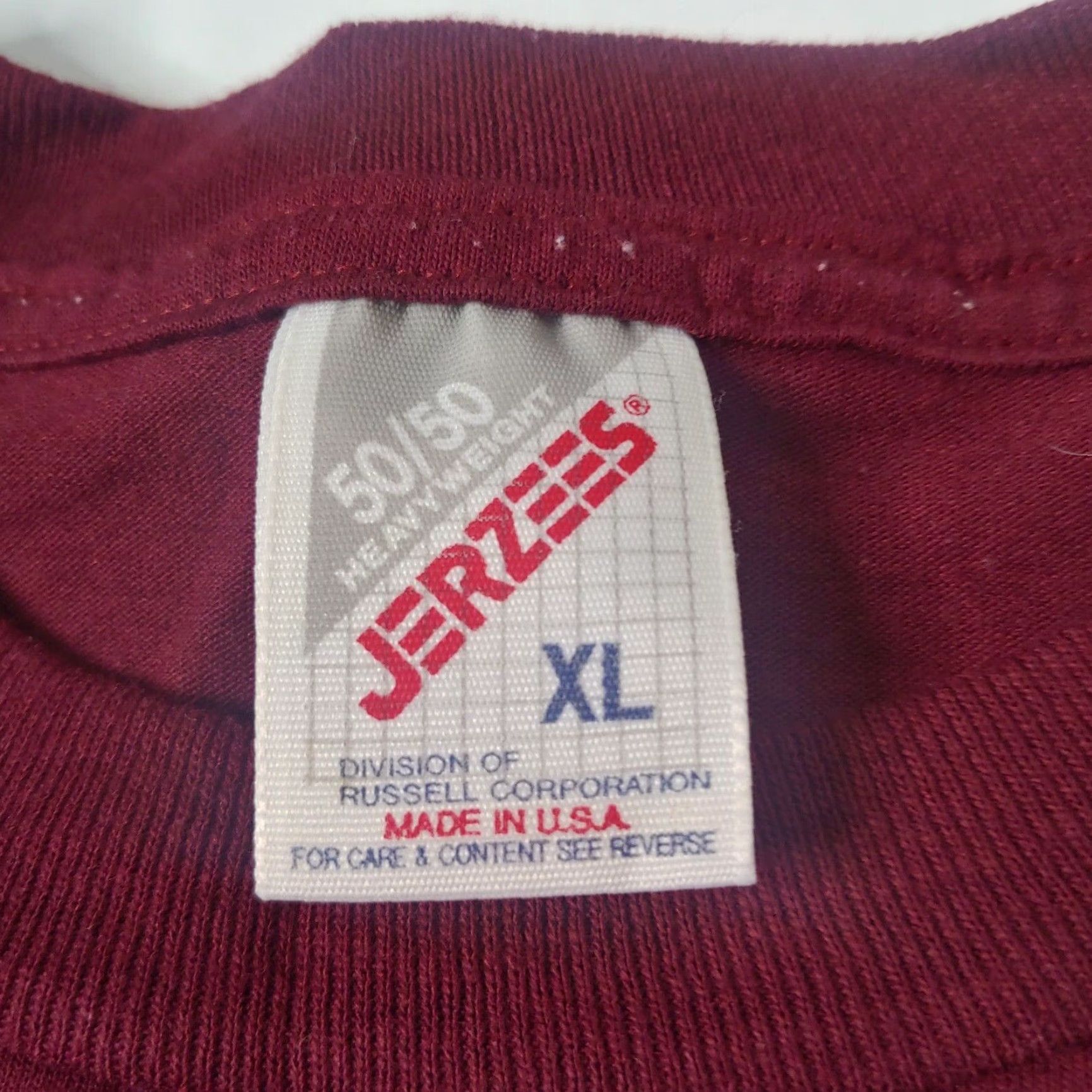 Jerzees VINTAGE Jerzees South Jr High Special Olympics Track Team Shirt XL Maroon Crew Neck Short Sleeve T-Shirt Men Sports Team Modern Athletic Nike? Size US XL / EU 56 / 4 - 4 Thumbnail