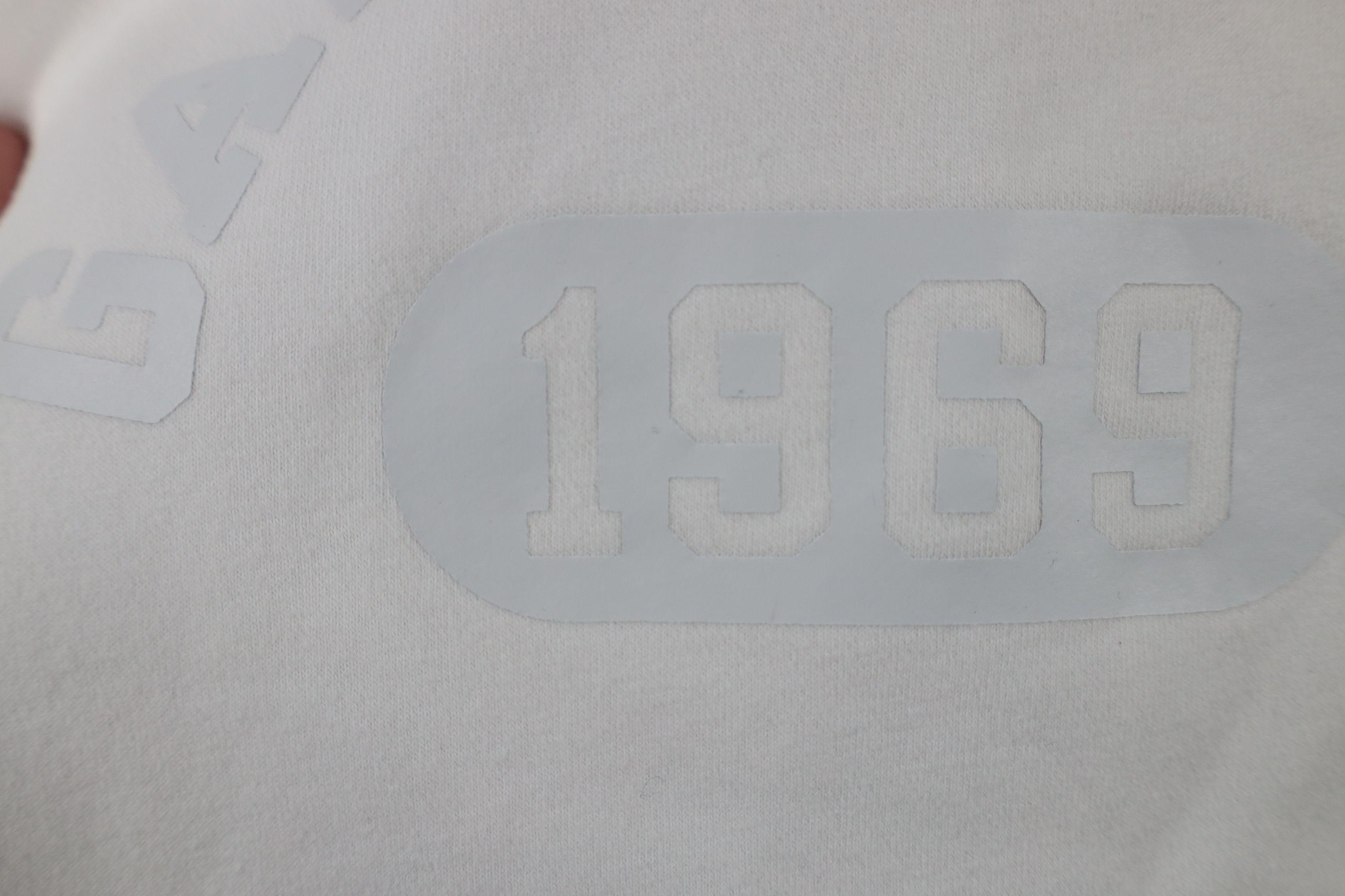 Gap × Vintage Vintage 90s Y2K Gap Athletic Spell Hoodie Sweatshirt White Size US L / EU 52-54 / 3 - 6 Thumbnail