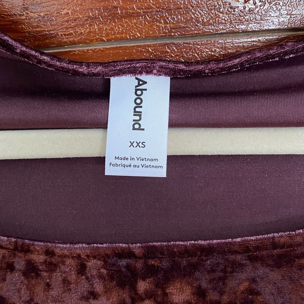 Other Abound Purple Crushed Velvet Crop Top Y2K Size XXS / US 00 / IT 34 - 4 Thumbnail