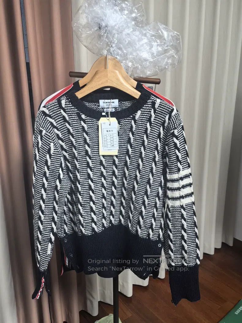 Thom Browne Thom Browne Stripe Patch Sweater Size US XL / EU 56 / 4 - 1 Thumbnail