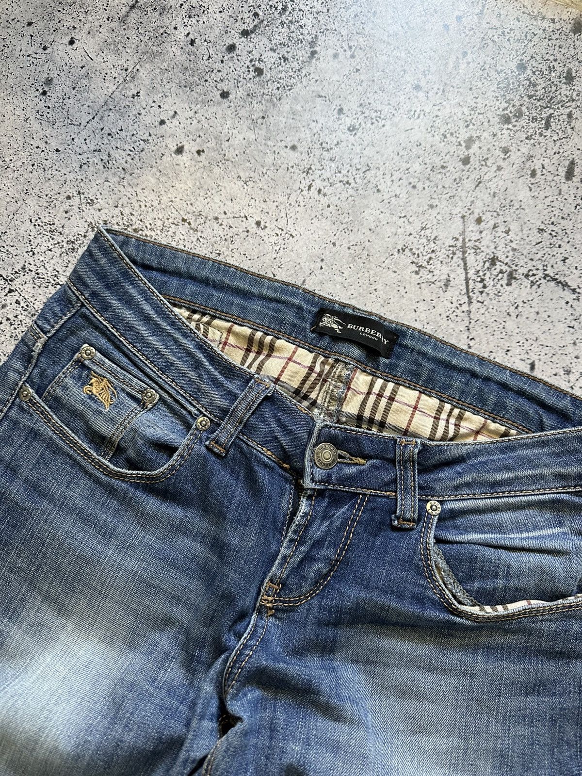 Burberry × Vintage Vintage Burberry London Denim Jeans Low Landing Y2K USA Size US 32 / EU 48 - 5 Thumbnail