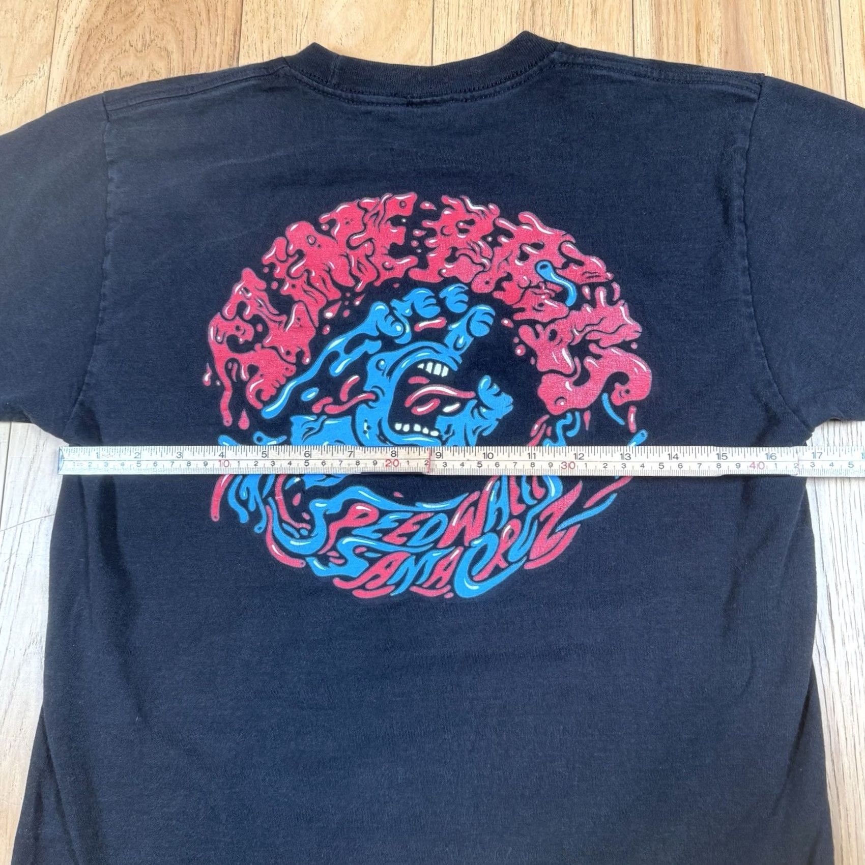 Vintage VINTAGE Santa Cruz Slime Balls Shirt Mens Small Black Speed Wheels Screaming Hand T-Shirt Mens S Black Santa Cruz Shirt 90s? Size US S / EU 44-46 / 1 - 6 Thumbnail