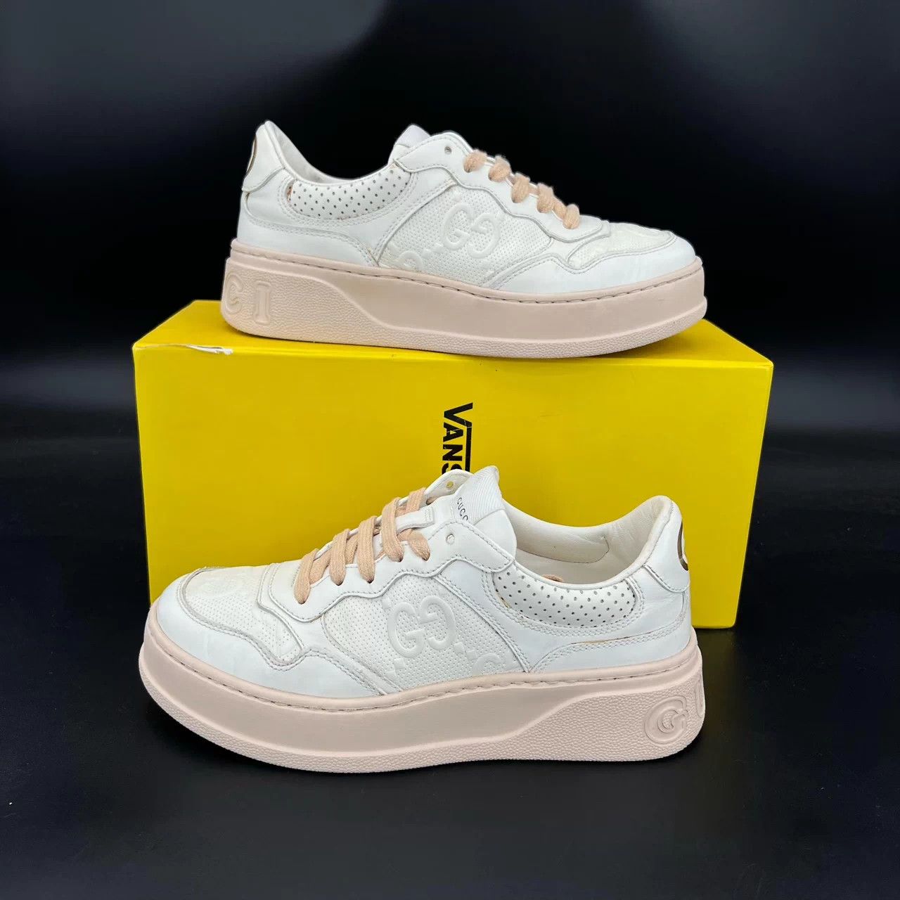 Gucci Gucci Rhyton White & Brown Sneakers Women's 36.5 Size US 6.5 / IT 36.5 - 4 Thumbnail