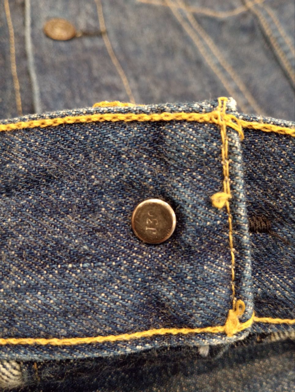 Levi's Vintage Clothing LEVI'S VINTAGE 71557 CAPITAL E BLUE DENIM JACKET - SIZE 40 Size US L / EU 52-54 / 3 - 7 Thumbnail