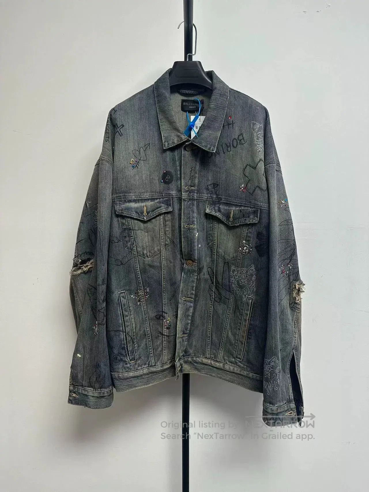 Balenciaga Balenciaga Blue Washed Graffiti Denim Jacket. Size US M / EU 48-50 / 2 - 1 Thumbnail