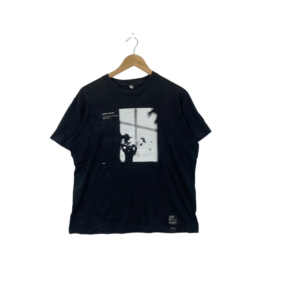 Uniqlo UNIQLO x KEITH JARRETT'S The Melody At Night With You Tee Size US M / EU 48-50 / 2 - 1 Thumbnail