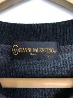 Gianni Valentino Gianni Valentino Crop Tops Size M / US 6-8 / IT 42-44 - 4 Thumbnail