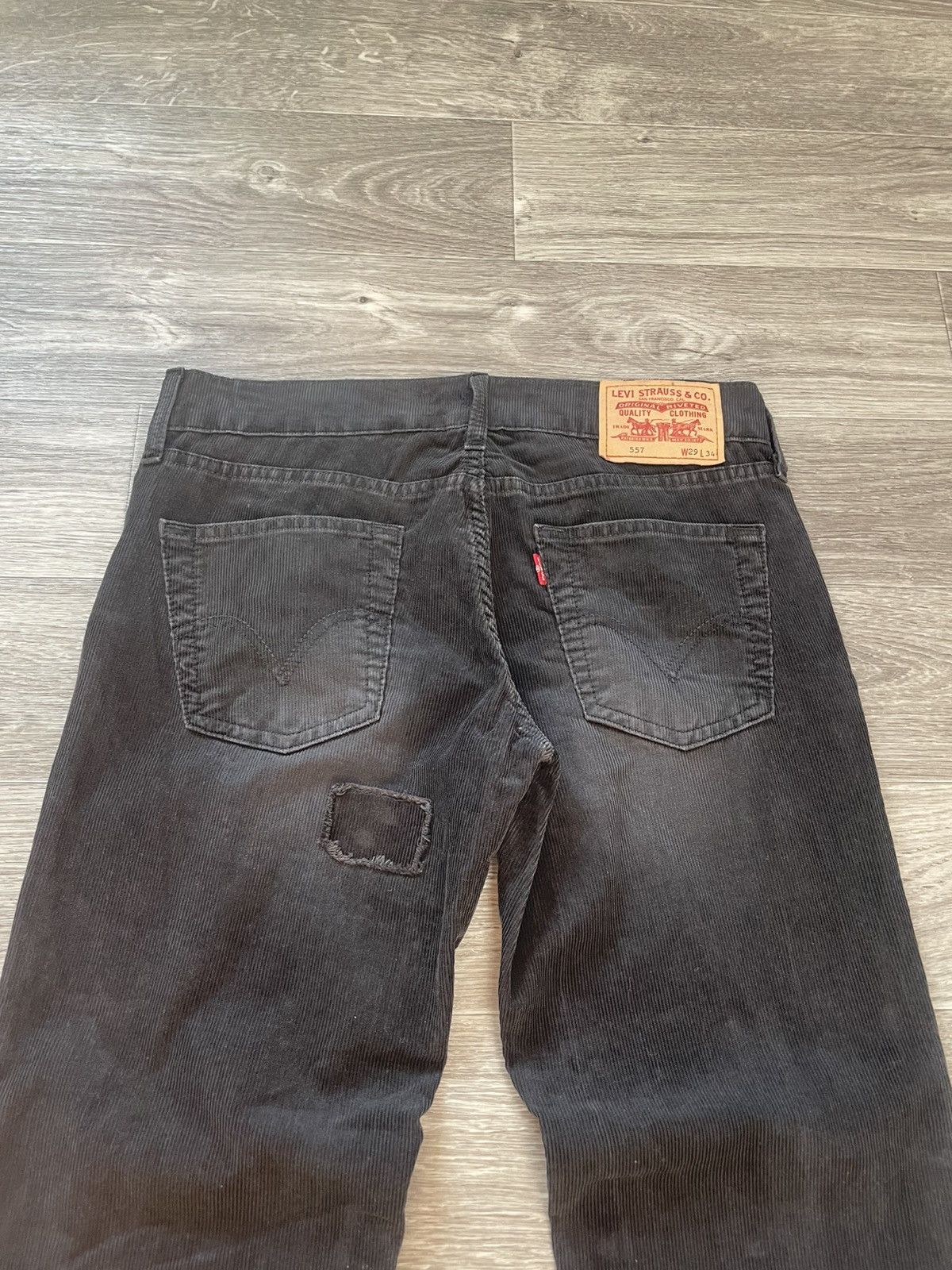 Levi's 29/34 Vintage Levis Black Corduroy Velvet Patchwork Pants Size 29" - 12 Thumbnail