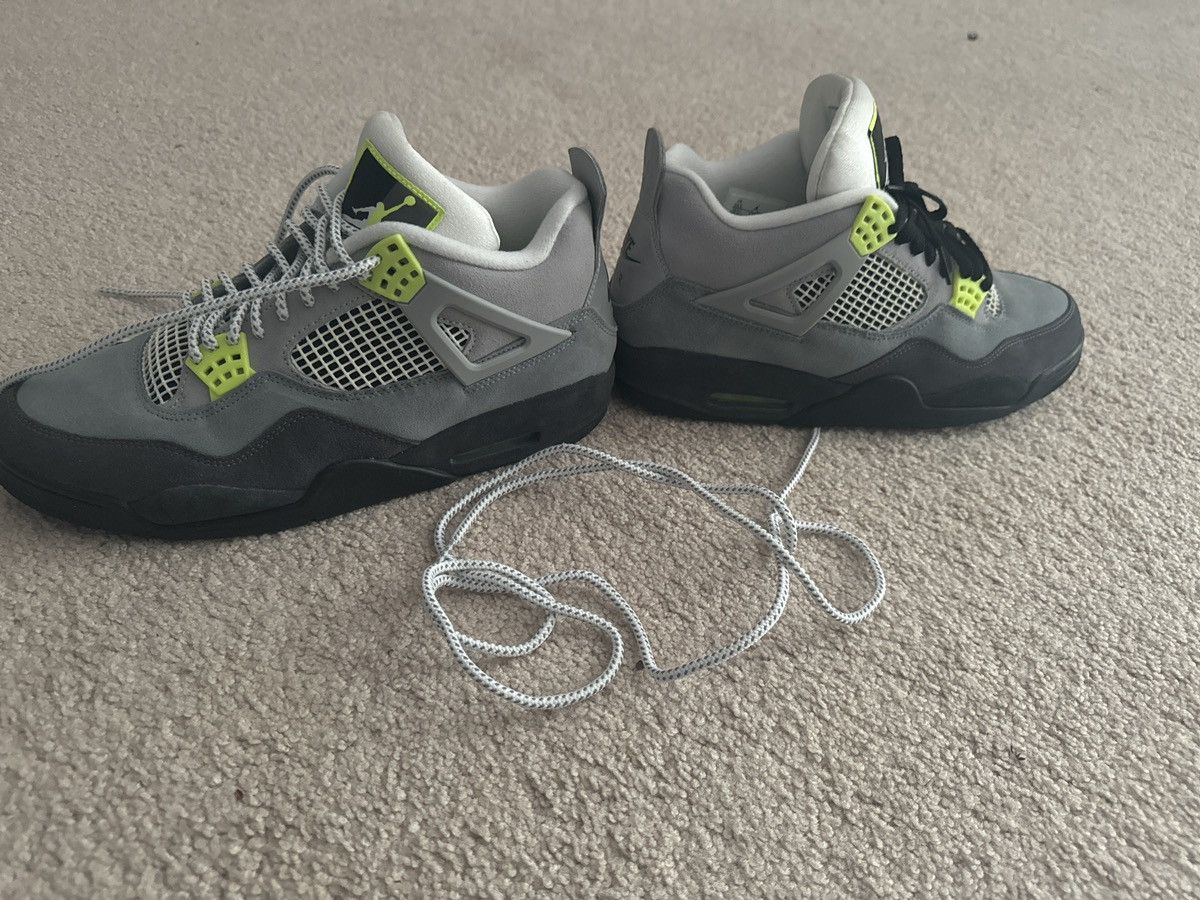 Jordan Brand Jordan 4 Retro SE 95 Neon Size US 10.5 / EU 43-44 - 1 Thumbnail