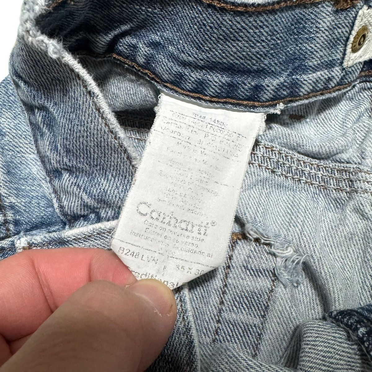 Carhartt Carhartt Distressed Grunge Traditional Fit Jeans Men’s 35x26 Size US 35 - 8 Thumbnail