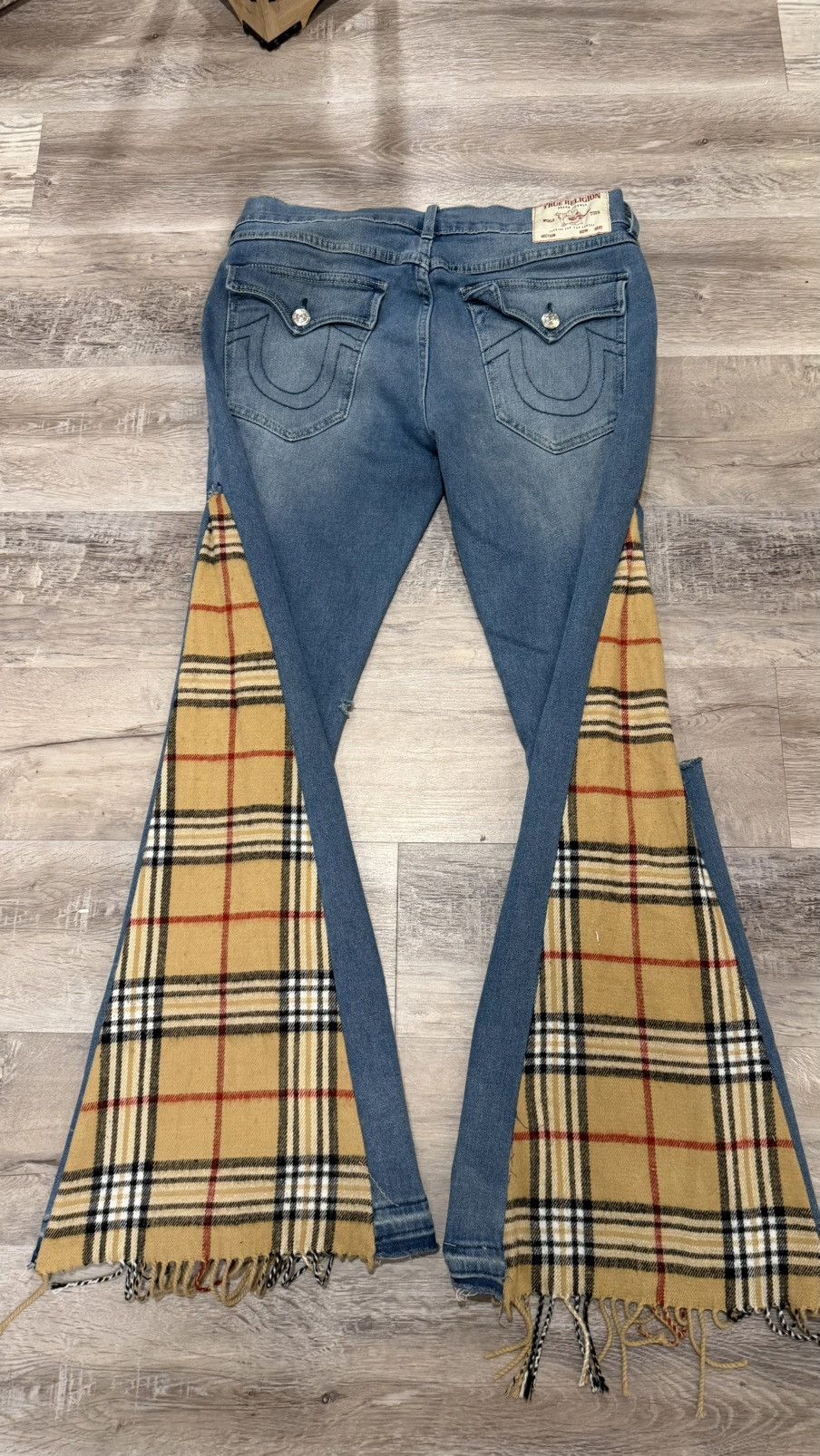 True Religion Custom Burberry Scarf Straight True Religion Jeans Size US 34 / EU 50 - 5 Thumbnail