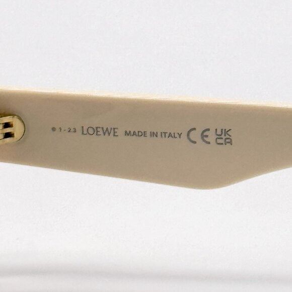 Loewe NEW LOEWE SUNGLASSES LW4114IS 25E IVORY WOMEN EYEWEAR Size ONE SIZE - 9 Thumbnail
