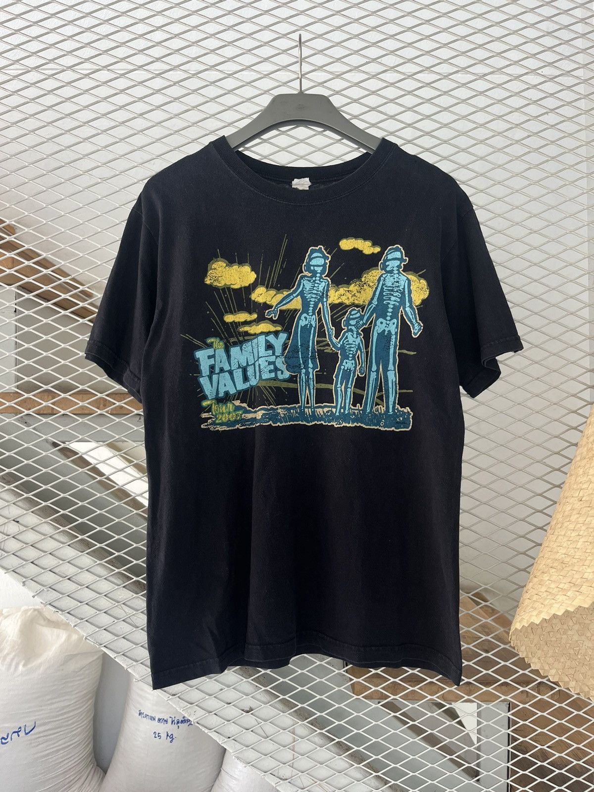 Band Tees × Vintage Vintage Family Values Tour 2007’s KoRn Evanscence .. T-shirt Size US M / EU 48-50 / 2 - 2 Thumbnail