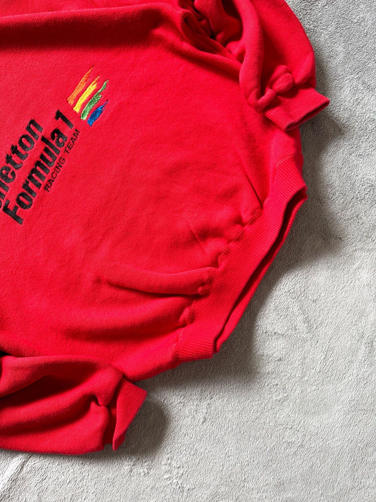 Benetton Vintage Benetton Formula 1 Racing Team Crewneck Size US S / EU 44-46 / 1 - 6 Thumbnail