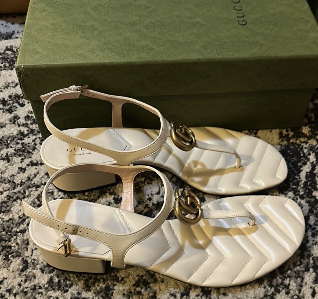 Gucci Gucci Double G Thong Sandal Nappa Mystic White Size US 10.5 / IT 40.5 - 4 Thumbnail