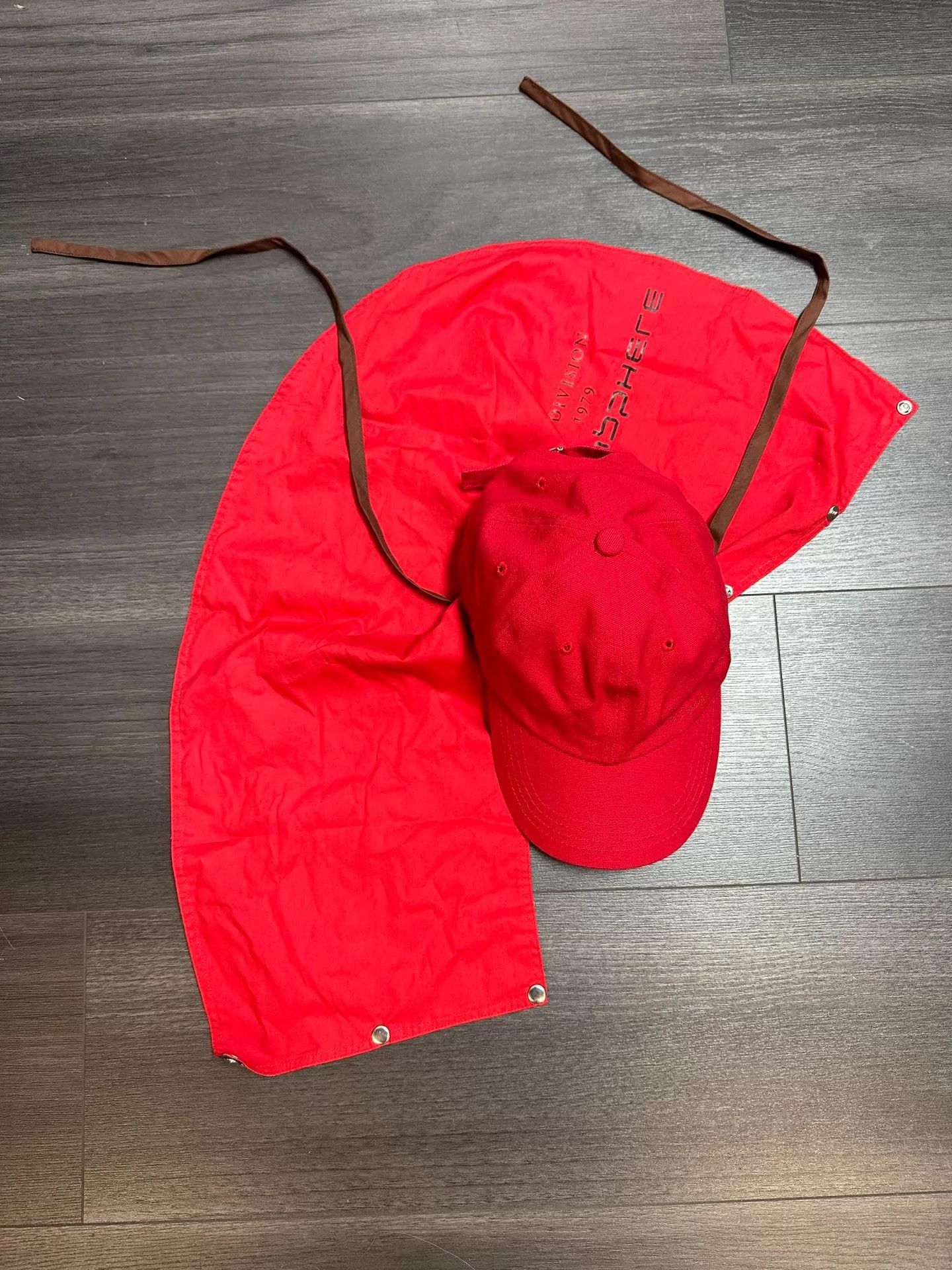 Raf Simons Red Cap with Matching Red Cape Accessory Size ONE SIZE - 1 Thumbnail