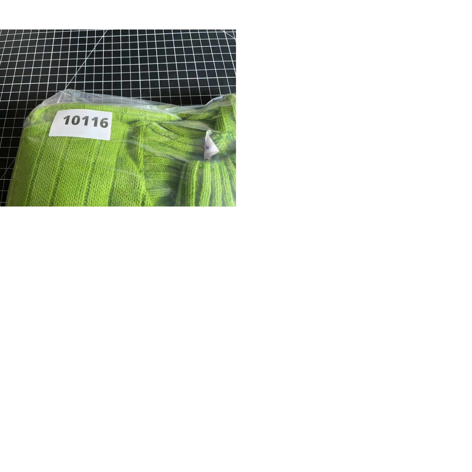 Vintage VINTAGE Amethyst Sweater Unisex One Size / Large Lime Green Knit Mock Neck Ribbed Pullover 80s Hipster Retro Size US L / EU 52-54 / 3 - 9 Thumbnail