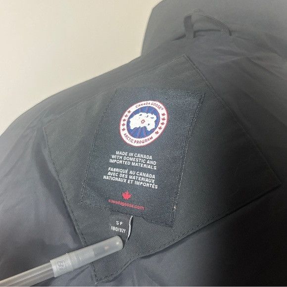 Canada Goose $1774 Canada Goose Wyndham down parka Size US XS / EU 42 / 0 - 14 Thumbnail