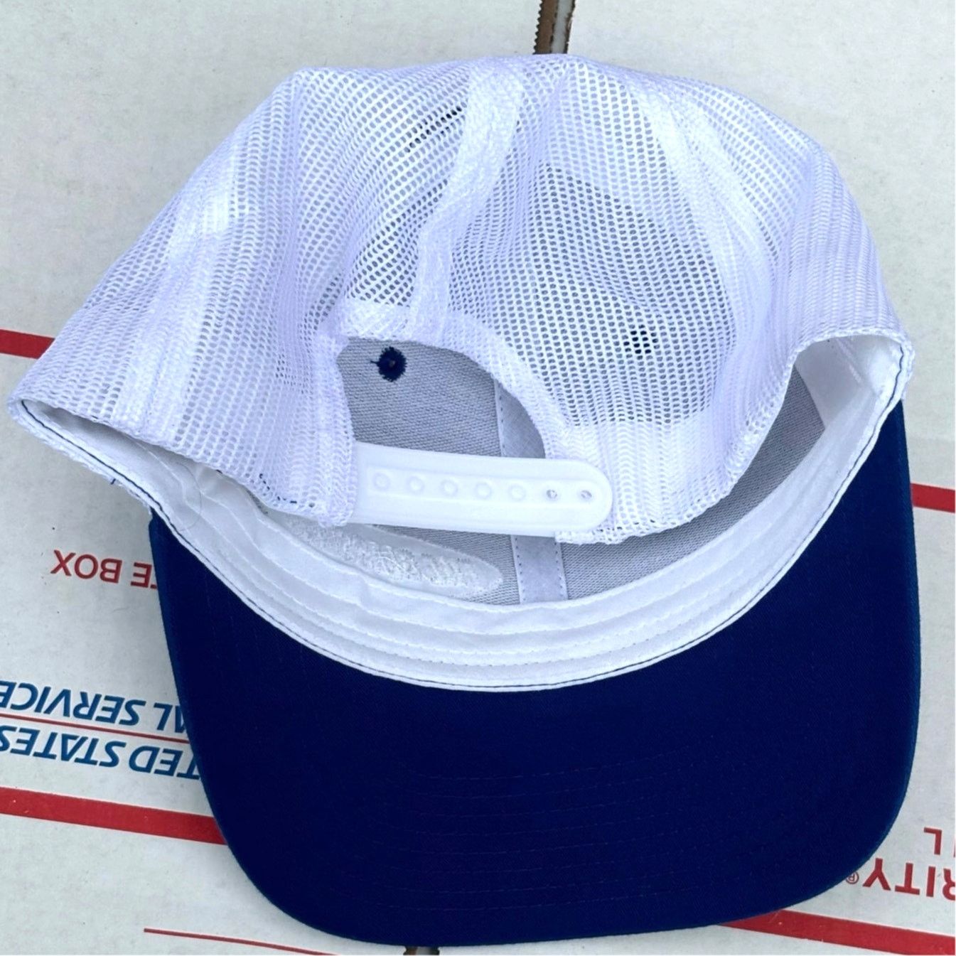 Other Blue & White The Glassmen Hat Size ONE SIZE - 5 Thumbnail