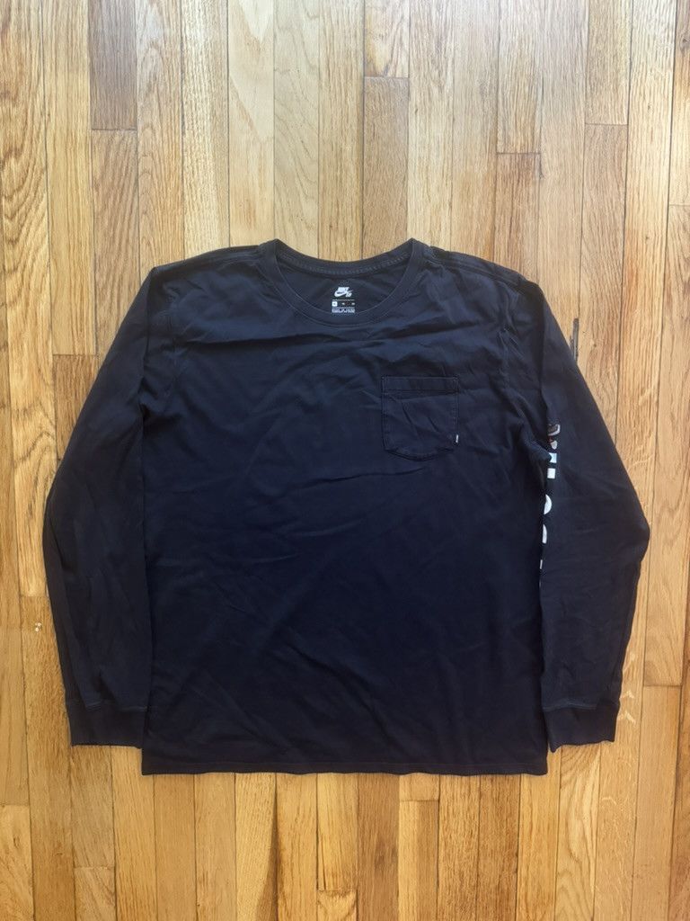 Nike Nike SB Long Sleeve Pocket Shirt Mens XL Black Duck Patch Size US XL / EU 56 / 4 - 1 Thumbnail