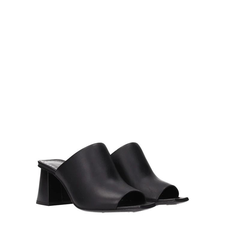 Max Mara ob1o1e1124 Leather Sandals in Black Size US 6 / IT 36 - 2 Thumbnail