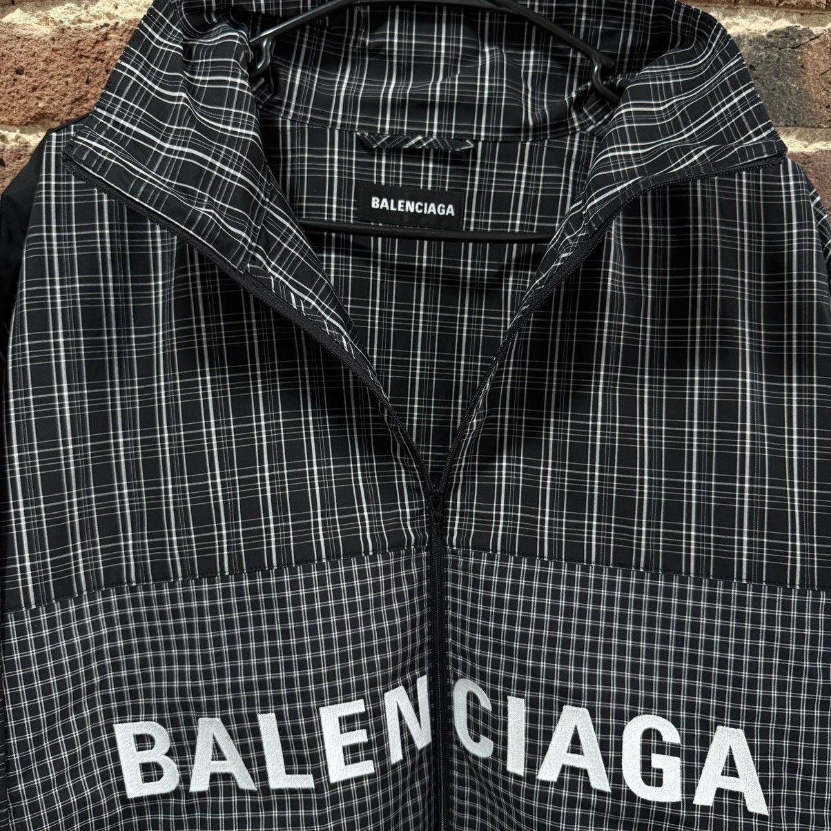 Balenciaga Balenciaga SS19 Tracksuit Jacket Size US S / EU 44-46 / 1 - 2 Thumbnail