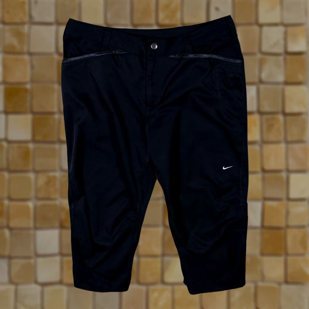 Nike Nike Capri Pants Shorts Black 3/4 Length Women's UK 10 Swoosh Logo Activewear Capris Size 32" / US 10 / IT 46 - 1 Thumbnail