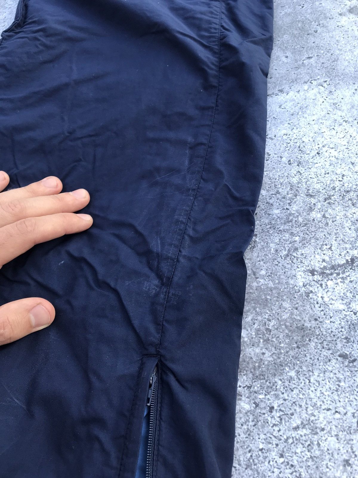 Nike × Vintage Nike Vintage Nylon Track Pants Size US 31 - 14 Thumbnail