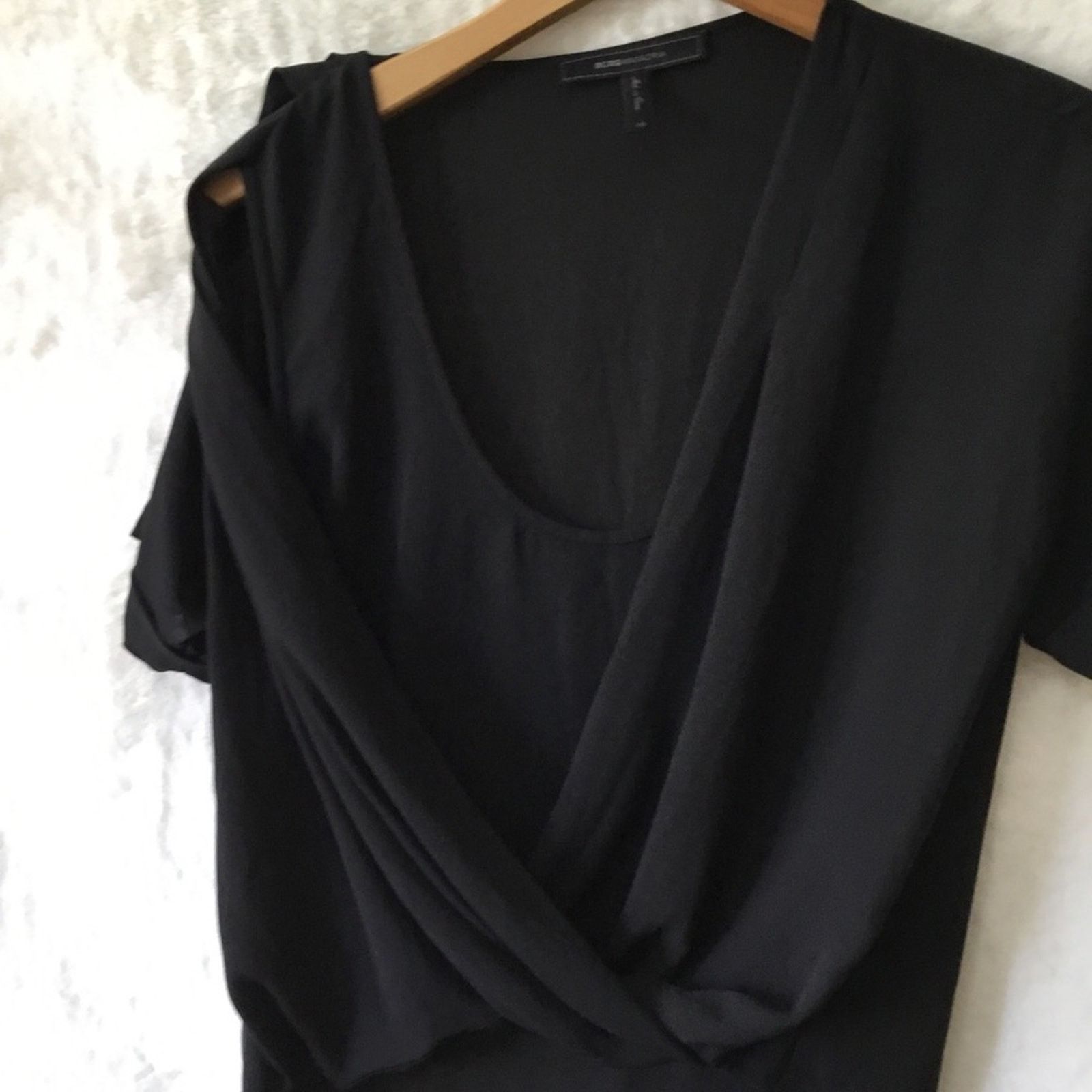 Bcbgmaxazria BCBGMaxAzria Black Drape Front Hi-Low Sheer Top Size XS / US 0-2 / IT 36-38 - 10 Thumbnail