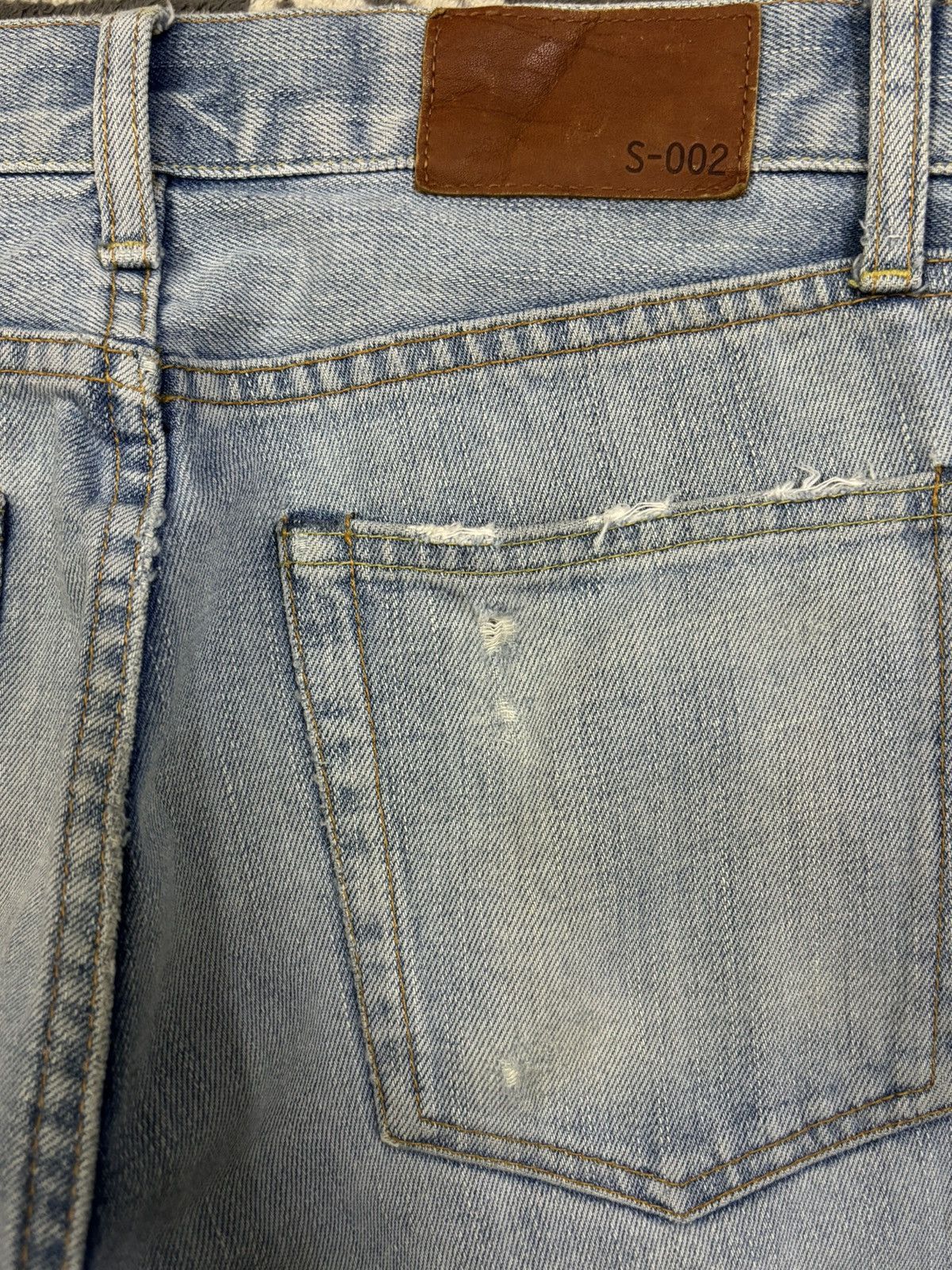 Undercover × Uniqlo Vintage Uniqlo S002 Straight Leg Distressed Grunge Jeans Size US 29 - 11 Thumbnail