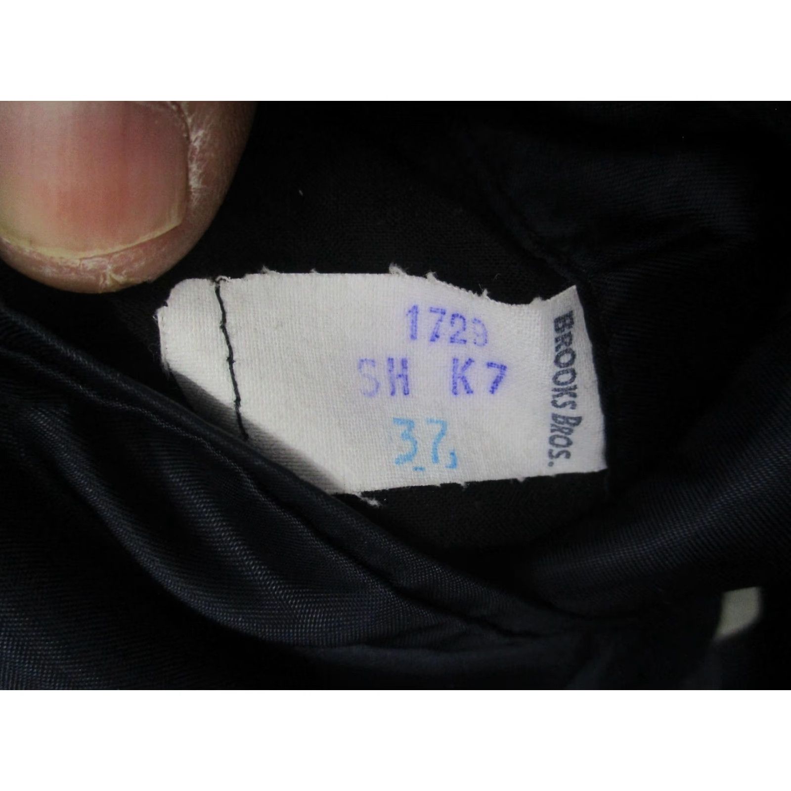 Brooks Brothers VINTAGE Brooks Brothers Blazer Mens 37L Blue Pinstripe 2 Button Jacket USA 80s Size 36R - 4 Thumbnail
